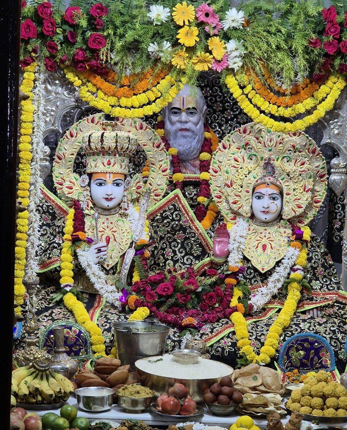 सियाराम किला - पूज्य श्री प्रभंजनानंद शरण जी महाराज